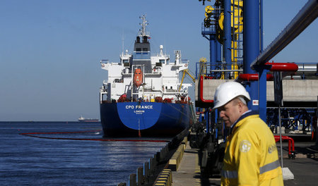 Der Hafen in Ust-Luga wurde in den vergangenen Jahren immer weit... Der Hafen in Ust-Luga wurde in den vergangenen Jahren immer weit...