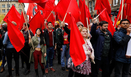 Nicht willkommen: Linke Gruppen demonstrieren am 1. Oktober in M... Nicht willkommen: Linke Gruppen demonstrieren am 1. Oktober in M...