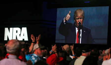 Freund der Waffenlobby: Donald Trump ist auf dem Treffen der NRA...