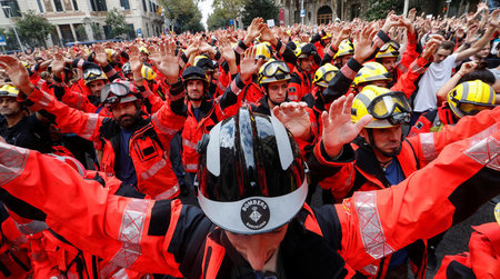 Deeskalation statt Polizeigewalt: Feuerwehrleute haben sich am D...