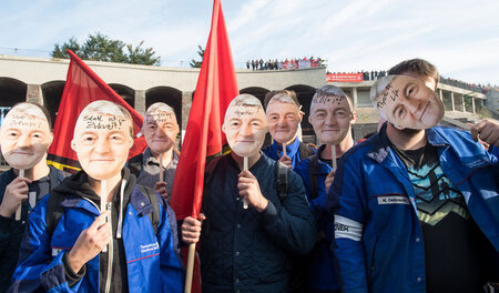 Auch wenn sie sich das Konterfei des Vorstandsvorsitzenden vor d...