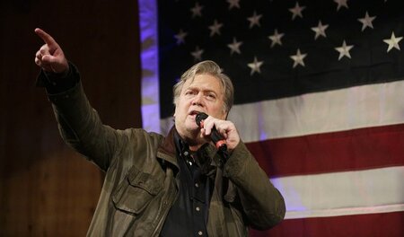 Wahlkämpfer für Rechtsaußenkandidat: Steve Bannon wirbt auf eine...