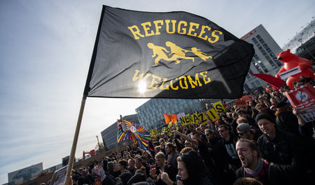 Demonstration vom Berliner »Bündnis gegen Rechts« in der Bundesh...