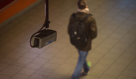 Kein Schritt ohne Aufzeichnung: In dieser U-Bahn-Haltestelle in ...