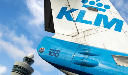 Für Vorteile am Heimatstützpunkt gesorgt: KLM-Jet auf Flughafen ... Für Vorteile am Heimatstützpunkt gesorgt: KLM-Jet auf Flughafen ...