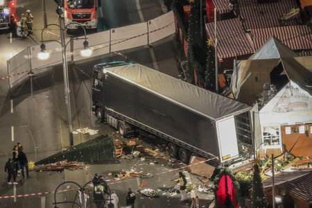 Tatort des Lkw-Anschlags auf den Weihnachtsmarkt am Breitscheidp...