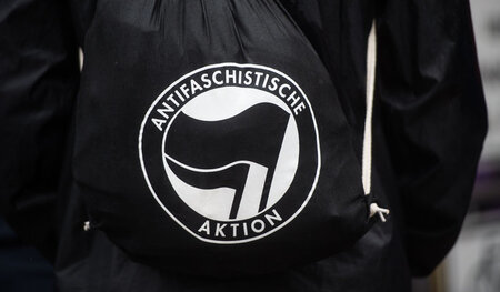 Rotes Tuch für Rechte: Ein Antifa-Kongress in München