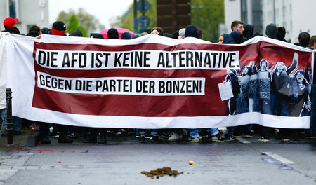 »Ununterbrochenes Streben nach Restauration und Revanche«: Anti-... »Ununterbrochenes Streben nach Restauration und Revanche«: Anti-...
