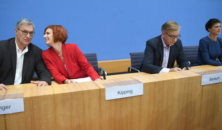 Die Parteichefs Bernd Riexinger und Katja Kipping sowie die Frak...