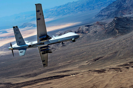 US-Drohne im Juni 2015 bei einem Übungsflug über Nevada