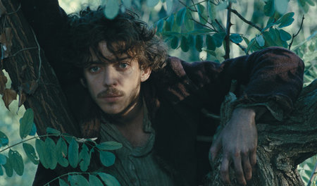 Joséphine Hughes (Isild Le Besco) kann ­Timothée Castellan (Nahu...