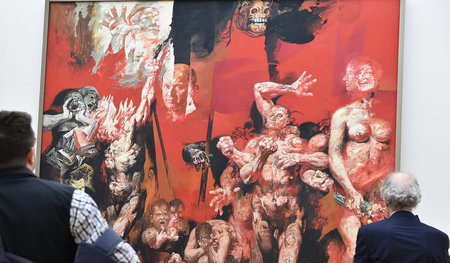 »Die Rote Fahne – Kampf, Leid und Sieg« von Willi Sitte im Museu...