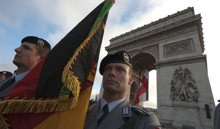 Paris, 11. November 2009: Bundeswehrsoldaten bei den Feierlichke...