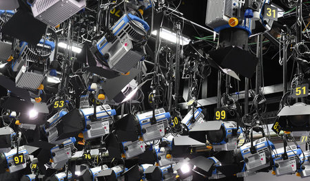 Nicht alle Lampen an: Das Studio von »Tagesthemen« und »Tagessch...