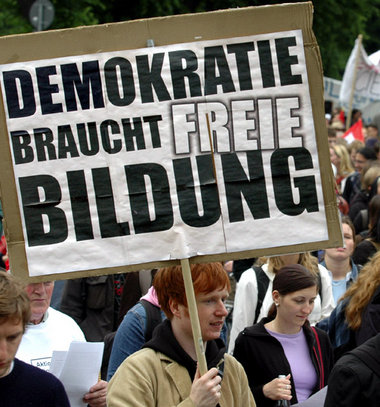 Protest gegen Studiengebühren und für Mitbestimmung