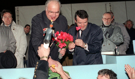 Höhenrausch als Spitzenkandidat: Wolfgang Schnur (r.) neben Helm...