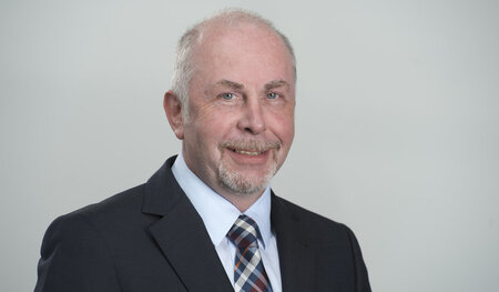 Ulrich Silberbach, der neugewählte Bundesvorsitzende des Beamten... Ulrich Silberbach, der neugewählte Bundesvorsitzende des Beamten...