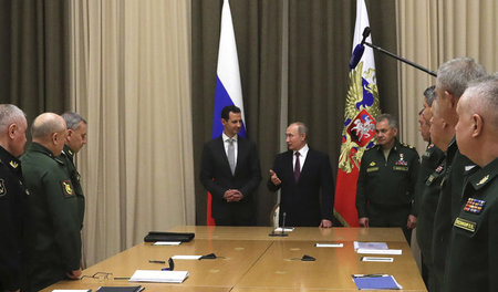 Syriens Präsident Baschar Al-Assad und sein russischer Amtskolle...