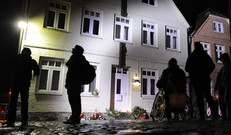 Gedenken in Mölln an einem Ort der Anschläge (23. November 2016)