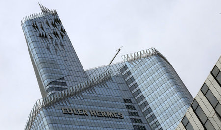 Unternehmenszentrale der Euler-Hermes SA in Courbevoie bei Paris Unternehmenszentrale der Euler-Hermes SA in Courbevoie bei Paris