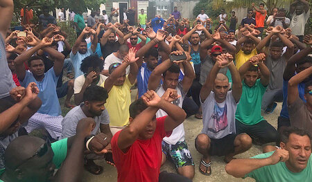 Protestaktion der Flüchtlinge am 31. Oktober in Manus Protestaktion der Flüchtlinge am 31. Oktober in Manus