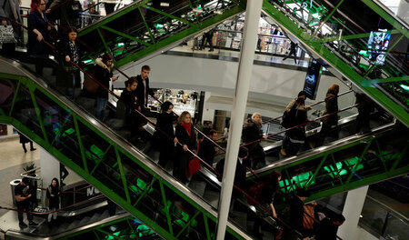 Vorteil Amazon: Klassisches Einkaufen an Sonntagen soll in Polen...