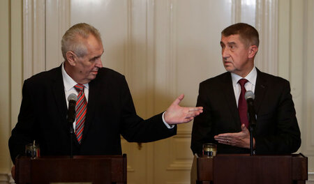Wo lang? Präsident Milos Zeman beauftragt Andrej Babis am 31. Ok...