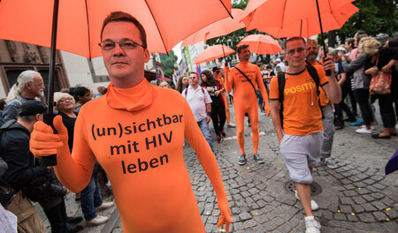 Nicht nur am Welt-AIDS-Tag, sondern auch beim CSD (Bild: Frankfu...