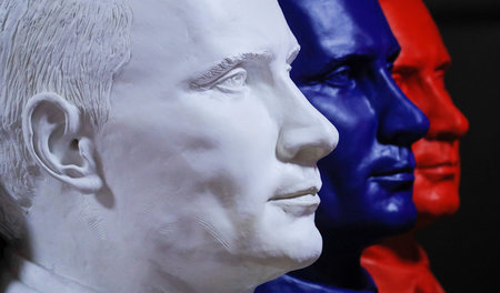 In einem Moskauer Museum wurde am Mittwoch die Ausstellung »Supe...