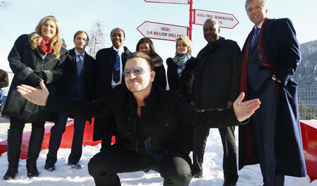 »Gern sah er sich das hinterher im Fernsehen an«: Bono auf dem W... »Gern sah er sich das hinterher im Fernsehen an«: Bono auf dem W...
