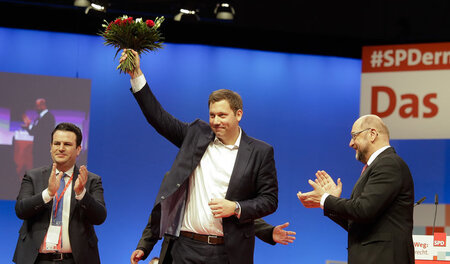 »Wahnsinnserfolg«: Der neue SPD-Generalsekretär Lars Klingbeil w... »Wahnsinnserfolg«: Der neue SPD-Generalsekretär Lars Klingbeil w...