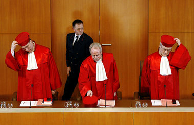 Harte Arbeit – Konstrukt der Hartz-Reform war dennoch nicht zu r... Harte Arbeit – Konstrukt der Hartz-Reform war dennoch nicht zu r...