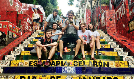 LaBrassBanda in Rio de Janeiro:»10 Jahre LaBrassBanda – Around t... LaBrassBanda in Rio de Janeiro:»10 Jahre LaBrassBanda – Around t...