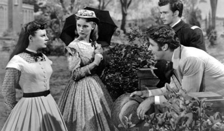 Jo (June Allyson/l.) und Meg (Janet Leigh) machen die Bekanntsch...