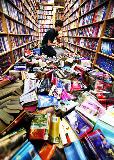 Stellenstreichwut bei Bibliotheken hinterläßt Chaos oder Leere