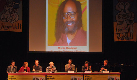 Grußbotschaft von Mumia Abu-Jamal bei der Rosa-Luxemburg-Konfere...