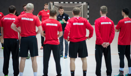 »Der Hauptgrund ist ein taktischer«: Christian Prokop bei der Ma... »Der Hauptgrund ist ein taktischer«: Christian Prokop bei der Ma...