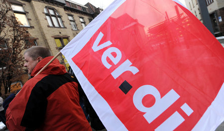 Verdi kämpft für bessere Arbeitsbedingungen in der Pflege (Klini...