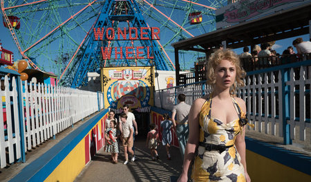 »Ausleerung der Erinnerung«: Gangsterbraut (Juno Temple) vor Tit... »Ausleerung der Erinnerung«: Gangsterbraut (Juno Temple) vor Tit...