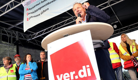 Einer für die »große Koalition«: Der Bundesvorsitzende von Verdi...