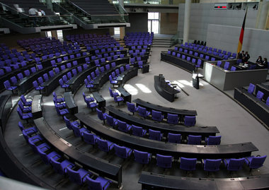 Lockruf des Geldes: Ehemalige Regierungsmitglieder wechseln häuf...