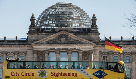 Blick von außen: In vielen Ländern wird auf ein Kurswechsel der ...