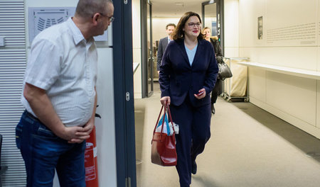 SPD-Fraktionschefin Andrea Nahles vergangene Woche auf dem Weg z...