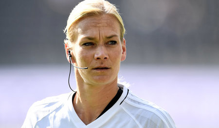 Die gestrenge, aber gerechte Bibiana Steinhaus