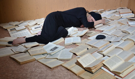 Erinnerung an die Bücherverbrennung 1933: Die Performance »Phleg...