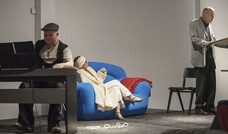 »Frau Kapital sollte im Gegensatz zu der Marx-Figur eine eher ch...