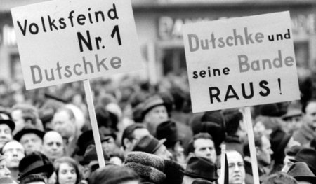 Die Stoßrichtung der »Freiheitskundgebung« war deutlich: Die »Ro...