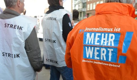 Auch Journalisten können streiken, so etwa die Kollegen der Comp...