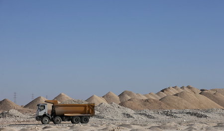 Seit Jahrzehnten beutet Marokko die Phosphatvorkommen der besetz...