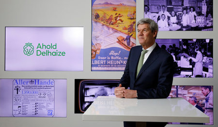Ahold-Delhaize-Konzernchef Dick Boer bei einem Interview mit der... Ahold-Delhaize-Konzernchef Dick Boer bei einem Interview mit der...